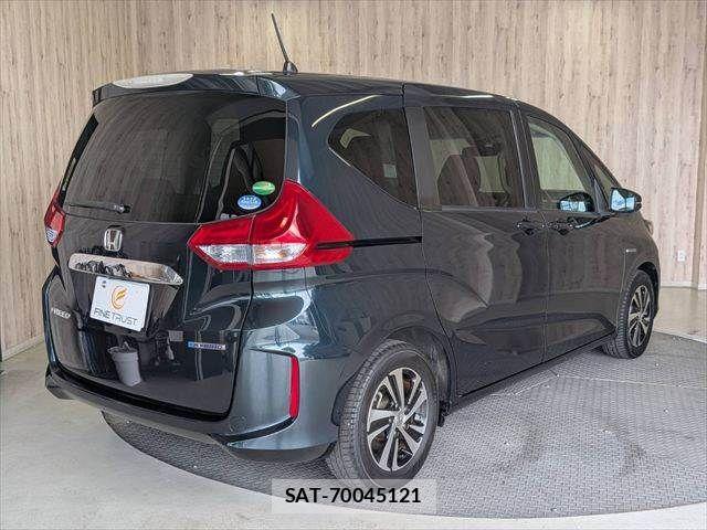 Honda FREED HYBRID 2018-07 8207630-18
