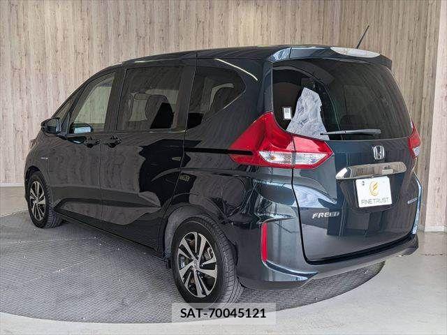 Honda FREED HYBRID 2018-07 8207630-19