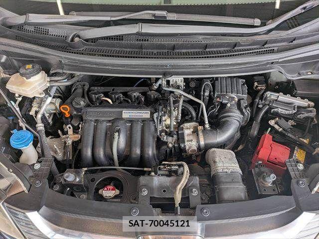 Honda FREED HYBRID 2018-07 8207630-29