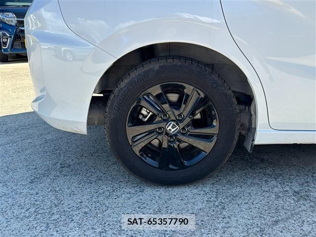 Honda FREED HYBRID 2023-06 8207625-17