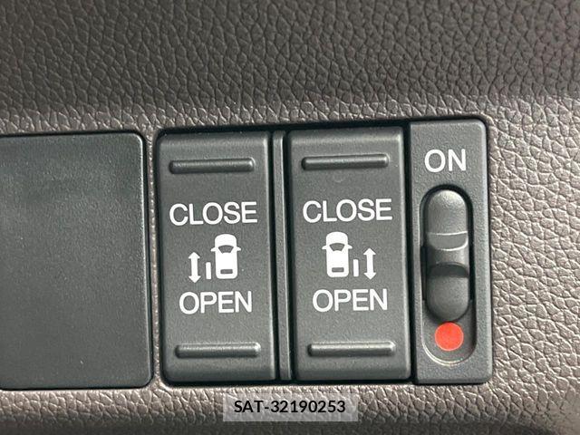 Honda FREED HYBRID 2019-11 8207626-5
