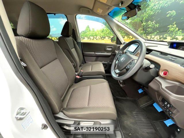 Honda FREED HYBRID 2019-11 8207626-7