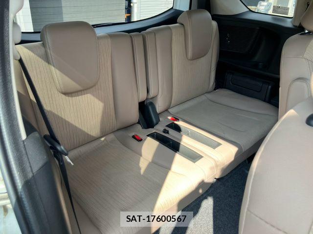 Honda FREED HYBRID 2014-08 8207639-12