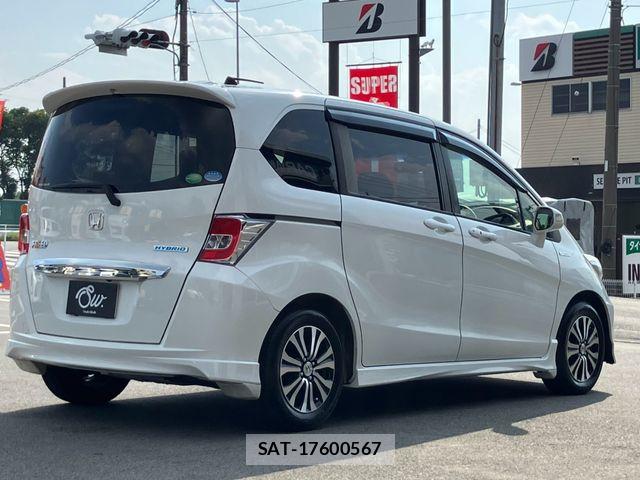 Honda FREED HYBRID 2014-08 8207639-4