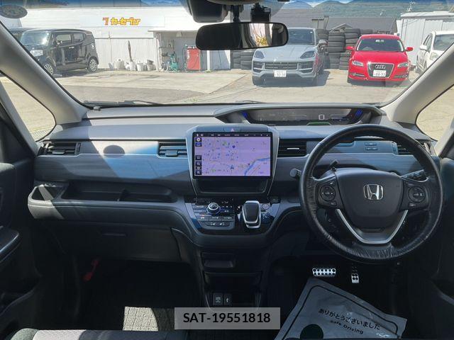 Honda FREED HYBRID 2022-06 8207632-19