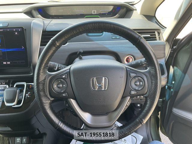 Honda FREED HYBRID 2022-06 8207632-21