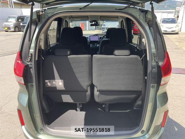 Honda FREED HYBRID 2022-06 8207632-27