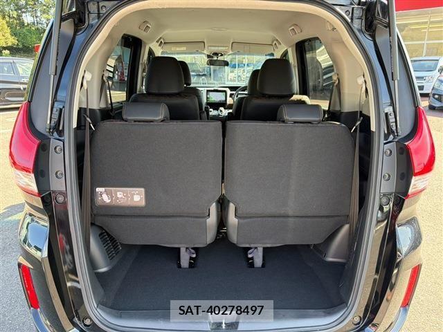Honda FREED HYBRID 2023-07 8207623-16