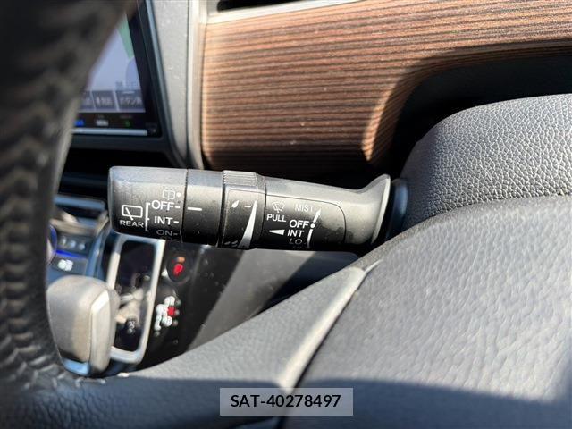 Honda FREED HYBRID 2023-07 8207623-21