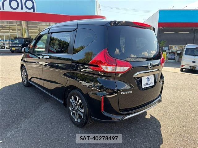Honda FREED HYBRID 2023-07 8207623-7