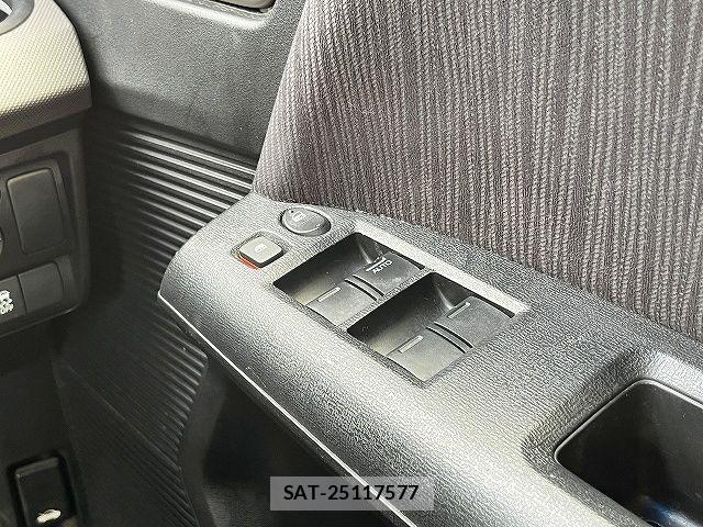 Honda FREED HYBRID 2015-07 8207640-23