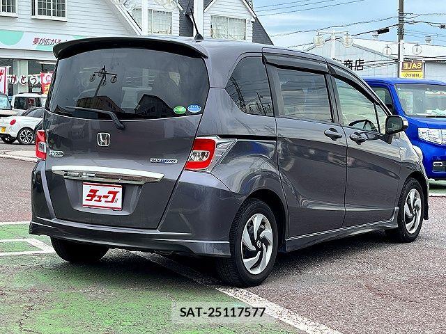 Honda FREED HYBRID 2015-07 8207640-2
