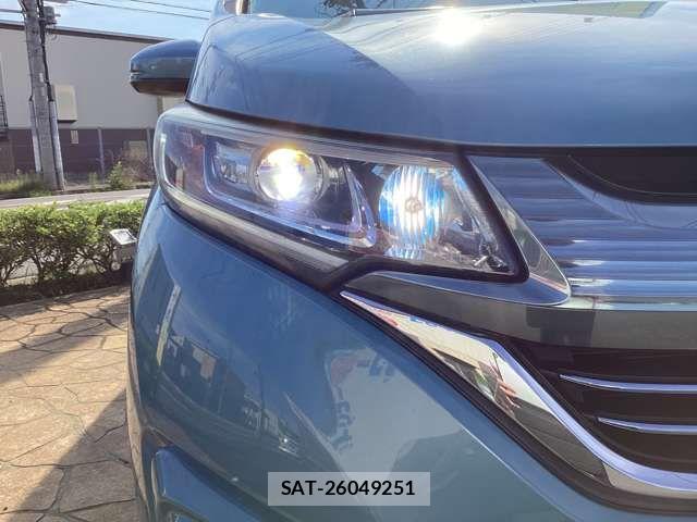 Honda FREED HYBRID 2018-06 8230149-13