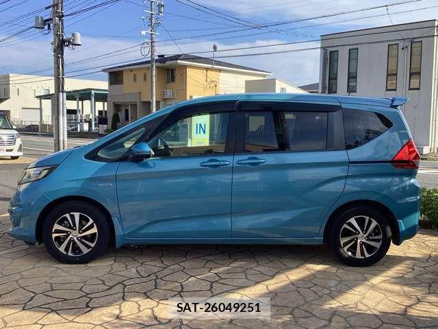 Honda FREED HYBRID 2018-06 8230149-6
