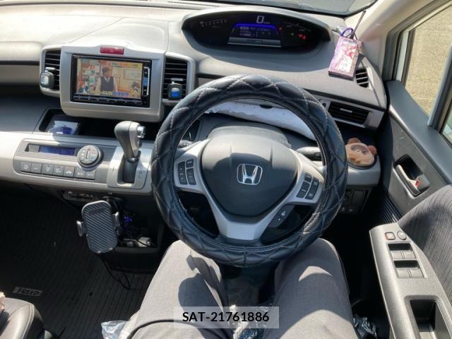 Honda FREED HYBRID 2014-05 8245263-8