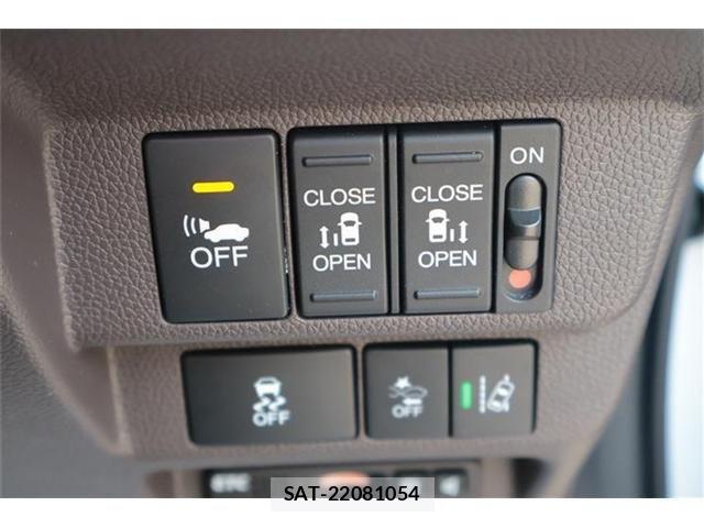 Honda FREED HYBRID 2017-01 8245261-6