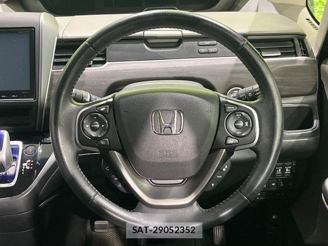 Honda FREED HYBRID 2017-08 8314573-11