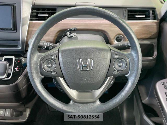 Honda FREED HYBRID 2022-03 8314566-12