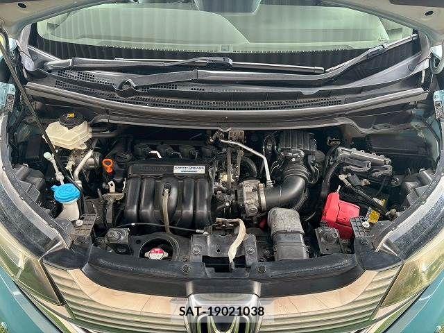 Honda FREED HYBRID 2016-10 8335941-11