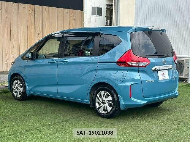 Honda FREED HYBRID 2016-10 8335941-16