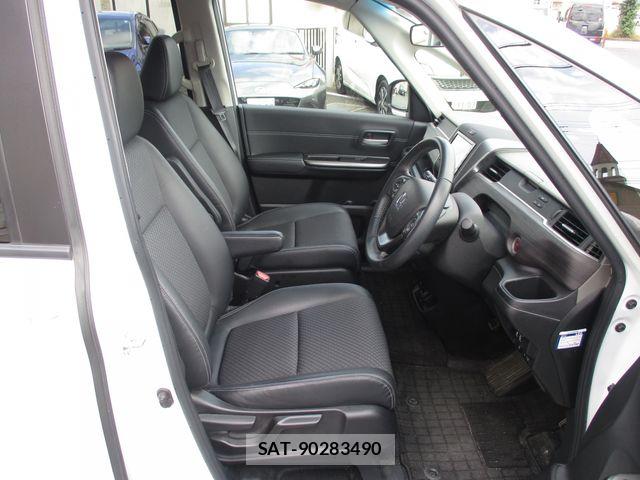 Honda FREED HYBRID 2021-06 8335935-9