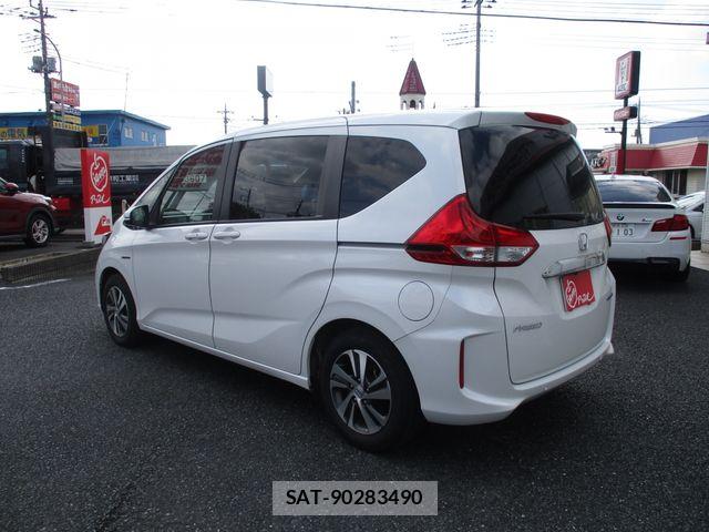 Honda FREED HYBRID 2021-06 8335935-6