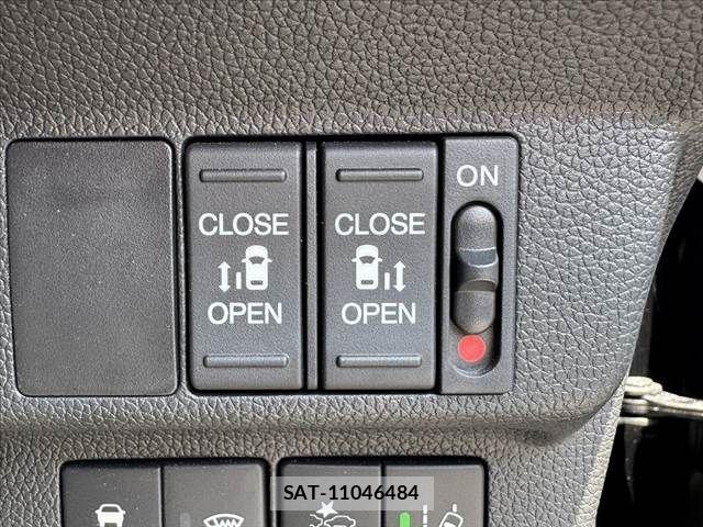 Honda FREED HYBRID 2020-07 8335939-5