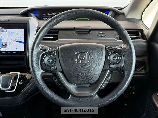 Honda FREED HYBRID 2022-07 8354549-22