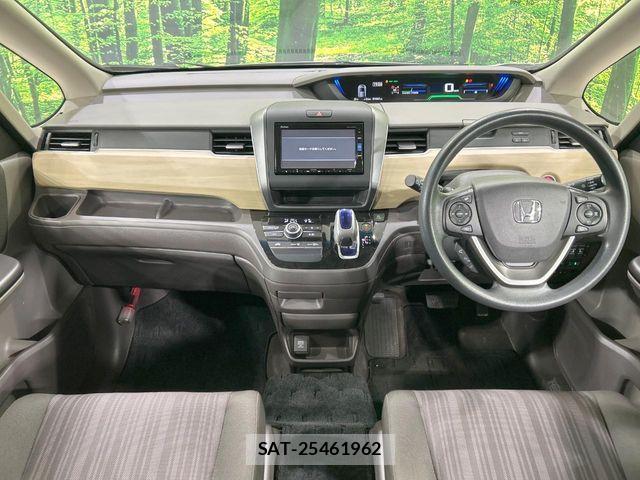 Honda FREED HYBRID 2019-01 8354553-1