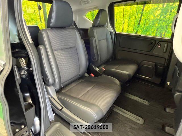 Honda FREED HYBRID 2022-11 8353790-11