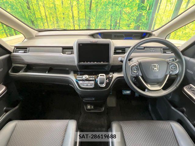 Honda FREED HYBRID 2022-11 8353790-1