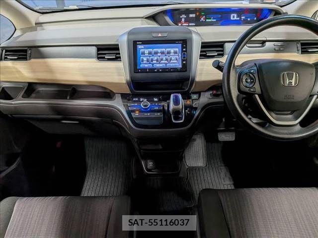 Honda FREED HYBRID 2018-07 8366040-2