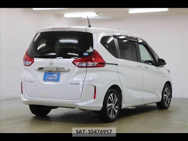 Honda FREED HYBRID 2018-06 8366038-18