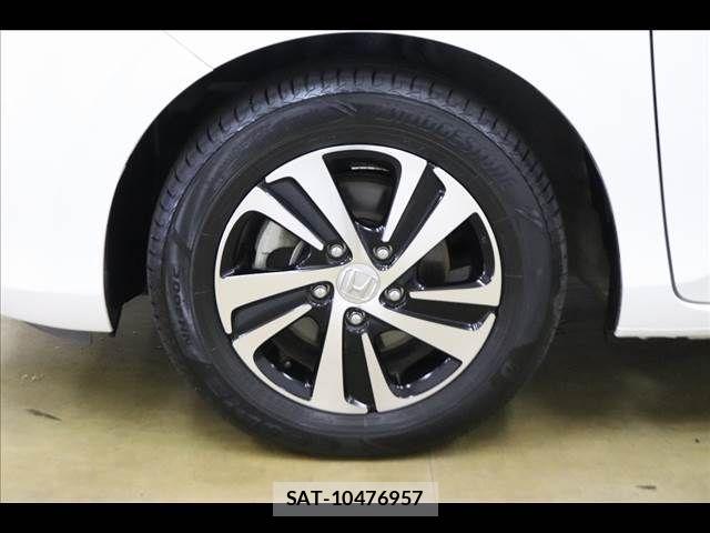 Honda FREED HYBRID 2018-06 8366038-23