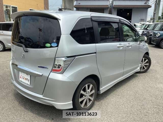 Honda FREED HYBRID 2013-07 8366045-8
