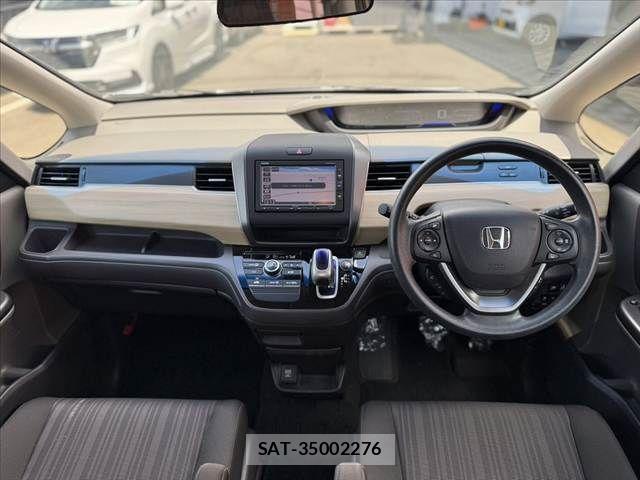Honda FREED HYBRID 2019-08 8366035-1