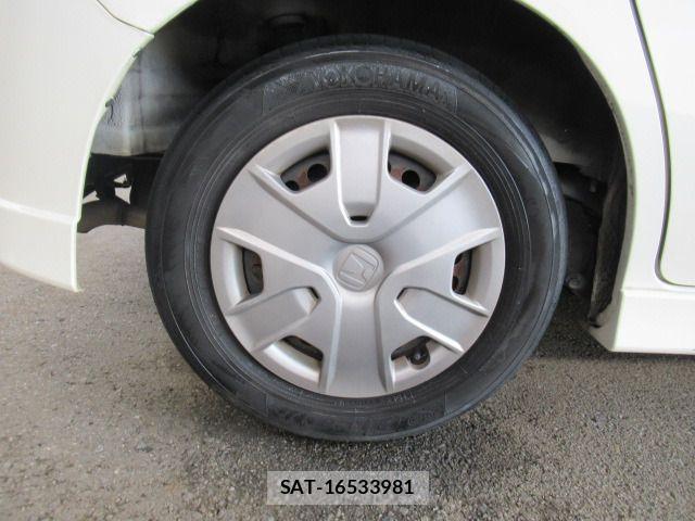 Honda FREED HYBRID 2012-01 8366048-17