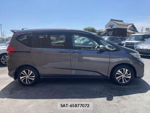 Honda FREED HYBRID 2017-10 8366039-17