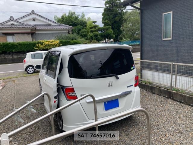 Honda FREED HYBRID 2014-09 8366047-3