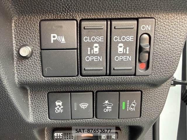 Honda FREED HYBRID 2021-01 8371682-22