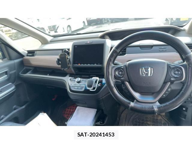 Honda FREED HYBRID 2020-04 8371683-8