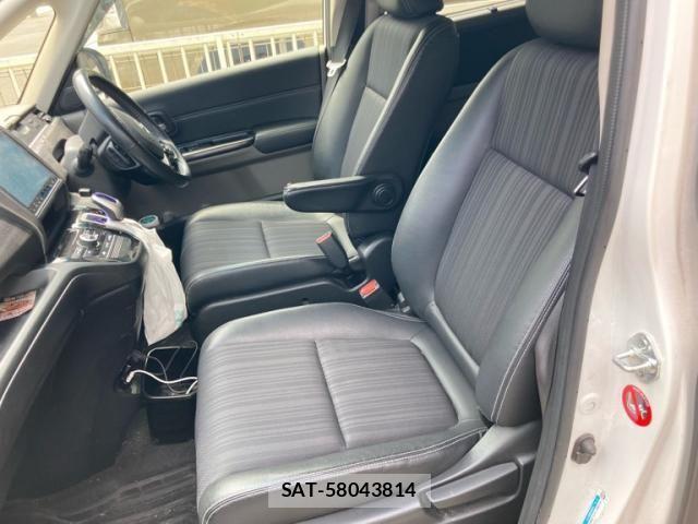 Honda FREED HYBRID 2017-02 8412596-6