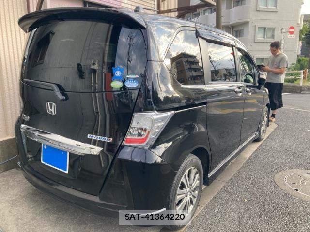 Honda FREED HYBRID 2012-03 8412600-2