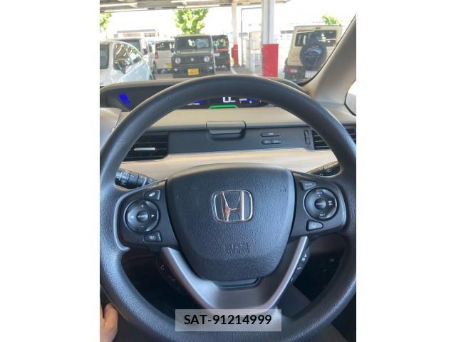 Honda FREED HYBRID 2017-11 8412593-14