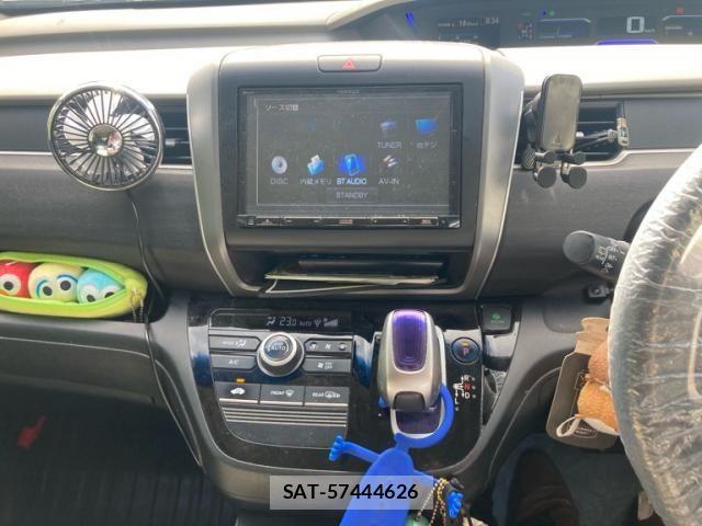Honda FREED HYBRID 2017-05 8412597-22