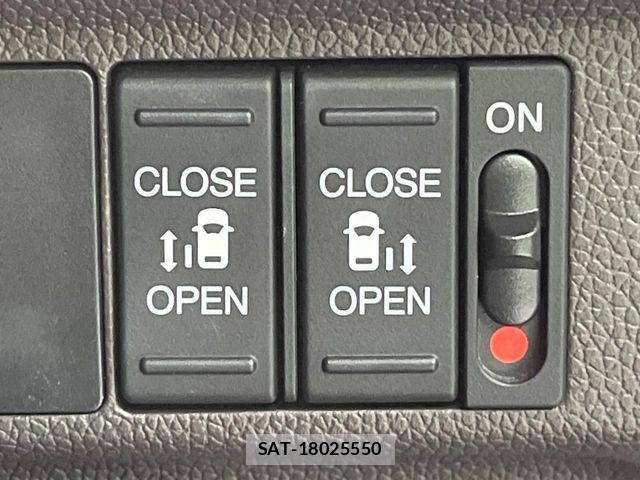 Honda FREED HYBRID 2021-09 8438157-4
