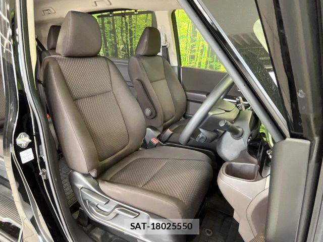 Honda FREED HYBRID 2021-09 8438157-6