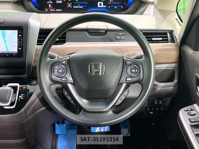 Honda FREED HYBRID 2020-11 8457554-11