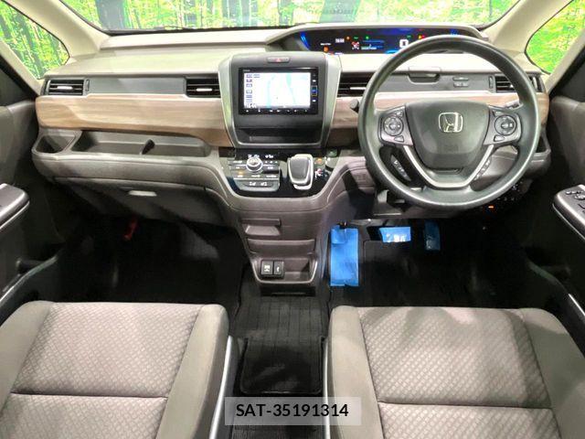 Honda FREED HYBRID 2020-11 8457554-1