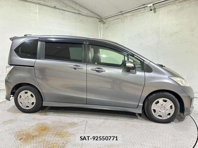 Honda FREED HYBRID 2011-12 8485454-3